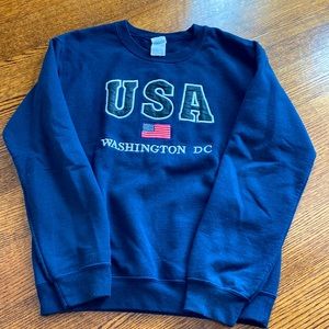Navy USA crewneck size small